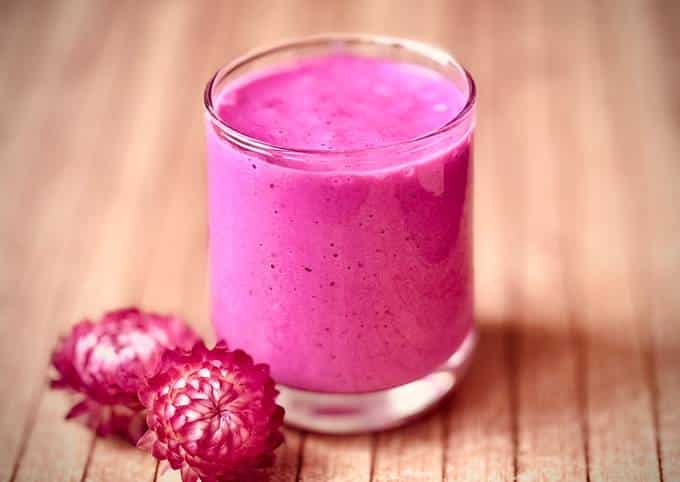 cách làm sinh tố thanh long​