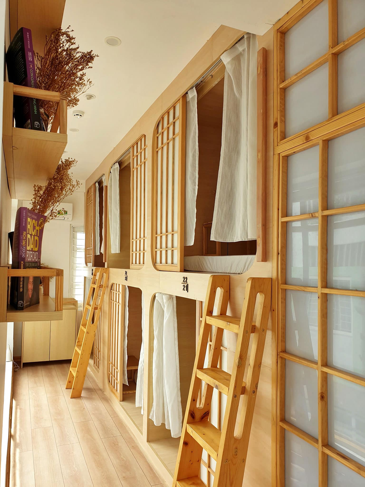 cà phê giường nằm