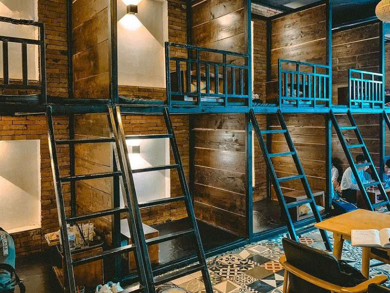 cà phê giường nằm